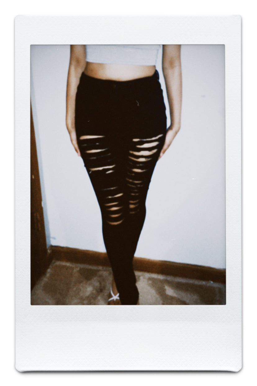 MIRTH DISTRESSED SKINNY JEANS - DIVINEMADE